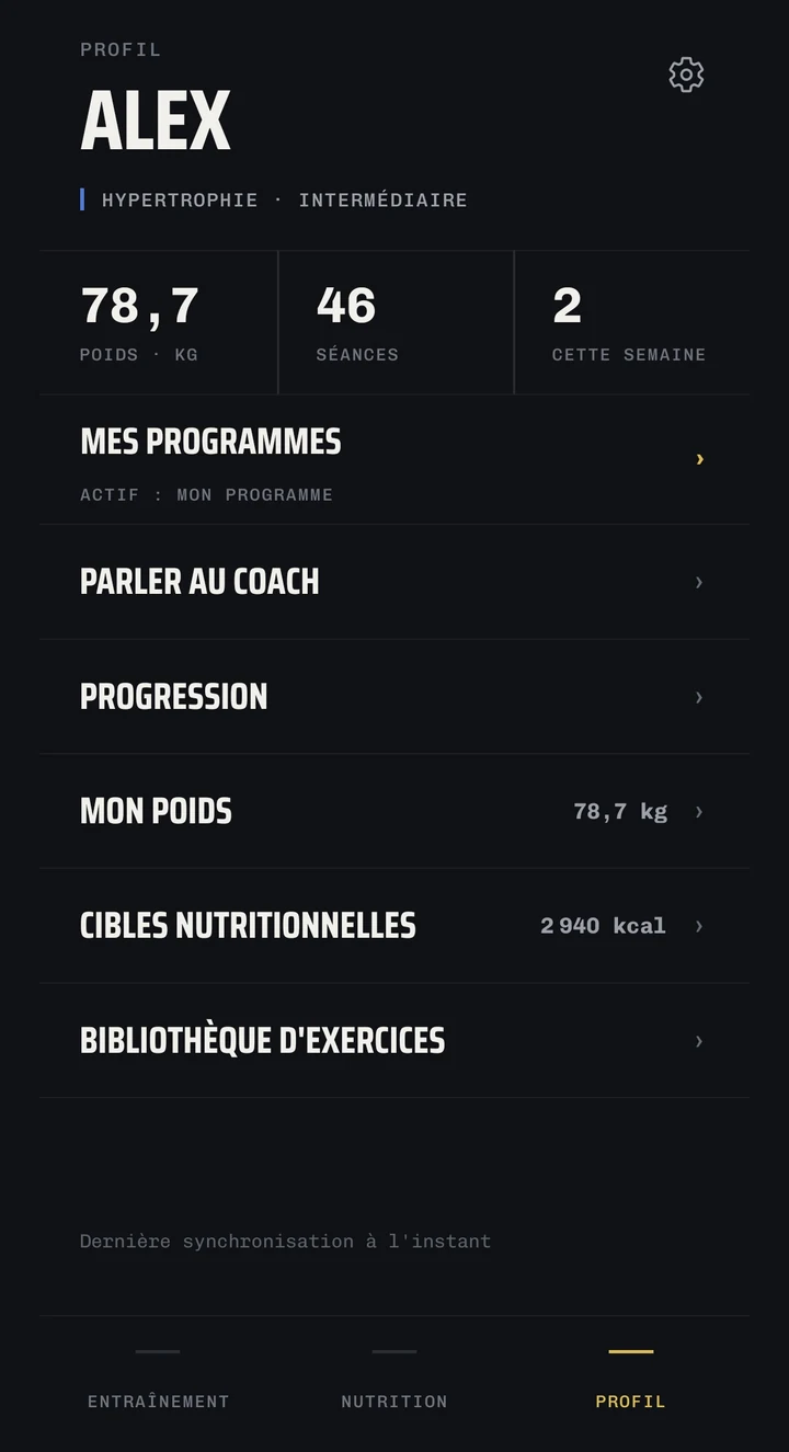 L'écran Profil : le prénom du compte, « hypertrophie · intermédiaire », 78,7 kg, 46 séances, 2 cette semaine, puis les accès aux programmes, au coach, à la progression, au poids, aux cibles nutritionnelles et à la bibliothèque d'exercices.